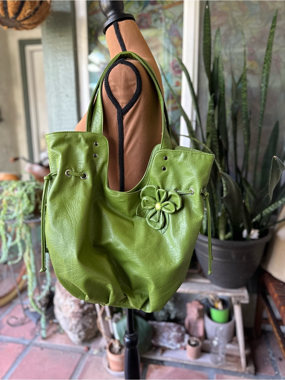 Vtg Green Floral Accent Women’s Tote Bag